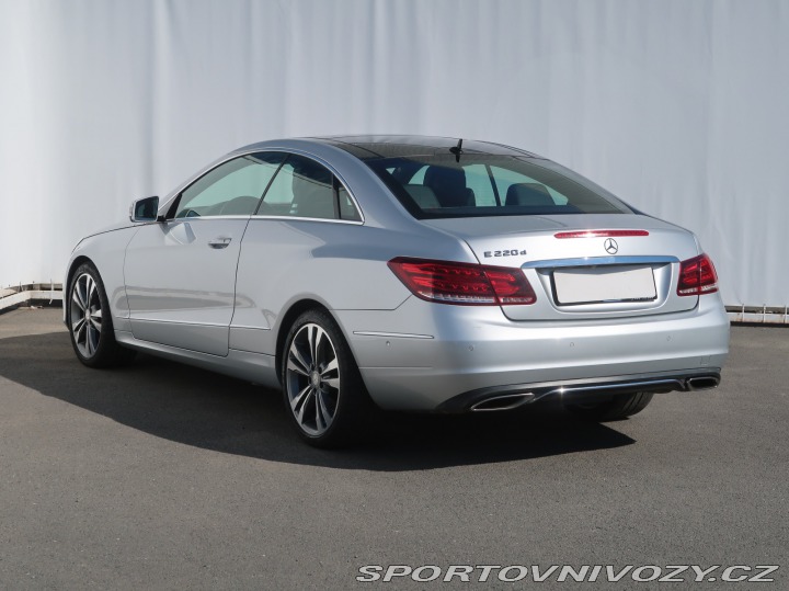 Mercedes-Benz E E 220 BlueTEC 2017