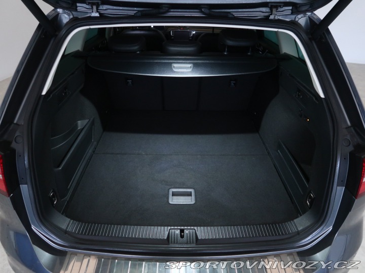 Volkswagen Ostatní modely Passat Comfortline 2.0 BiTDI 2017