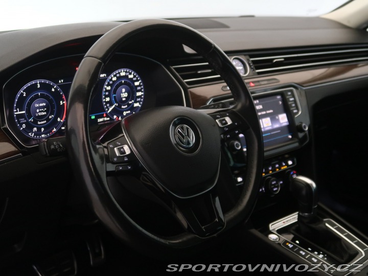 Volkswagen Ostatní modely Passat Comfortline 2.0 BiTDI 2017