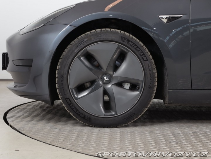 Tesla Model 3 Std Range Plus 52kWh 2020