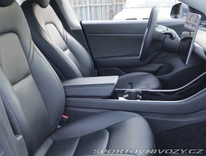 Tesla Model 3 Std Range Plus 52kWh 2020