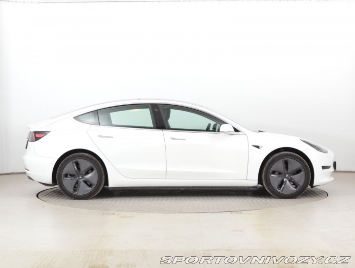 Tesla Model 3 Std Range Plus 52kWh 2020