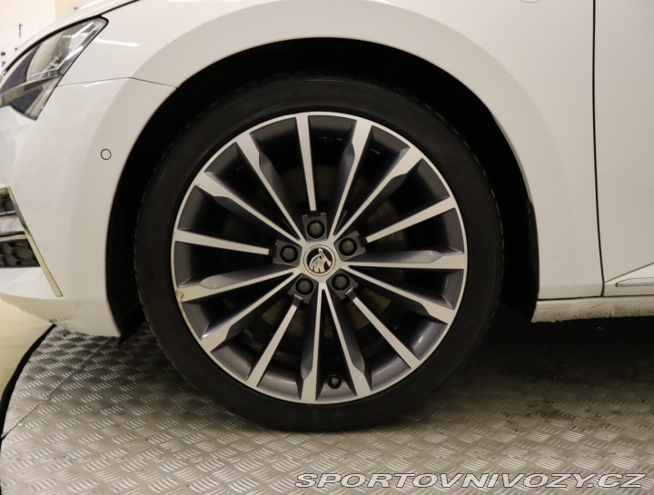 Škoda Superb Laurin&Klement 2.0 TS 2021