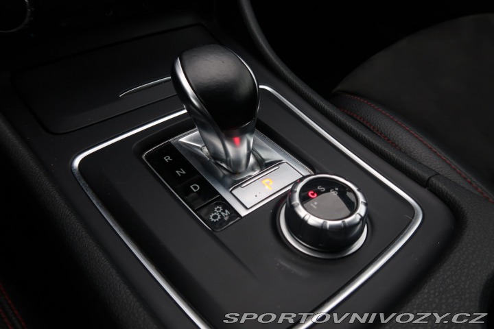 Mercedes-Benz CLA 45 AMG 2016