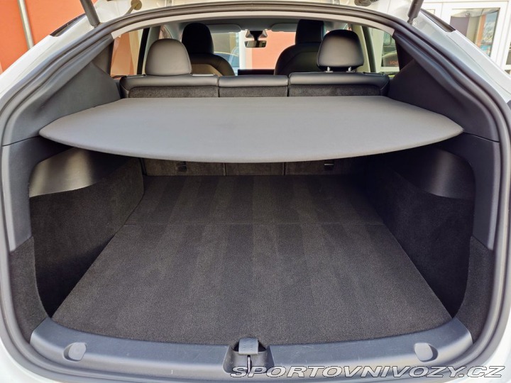 Tesla Model Y PRODÁNO 2022