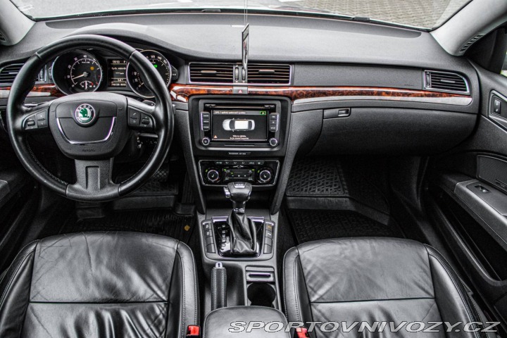 Škoda Superb 3.6 FSI V6 4x4 Elegance 2010