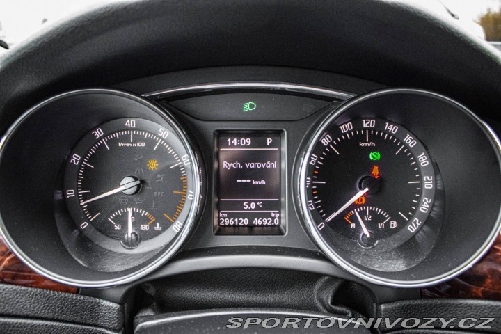 Škoda Superb 3.6 FSI V6 4x4 Elegance 2010