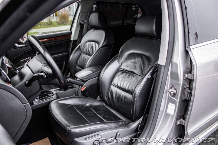 Škoda Superb 3.6 FSI V6 4x4 Elegance 2010