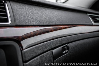 Škoda Superb 3.6 FSI V6 4x4 Elegance 2010