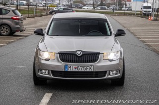 Škoda Superb 3.6 FSI V6 4x4 Elegance 2010