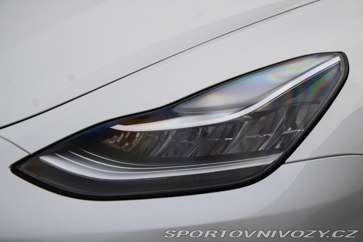 Tesla Model Y 324 kW, automat, 2021, L 2021