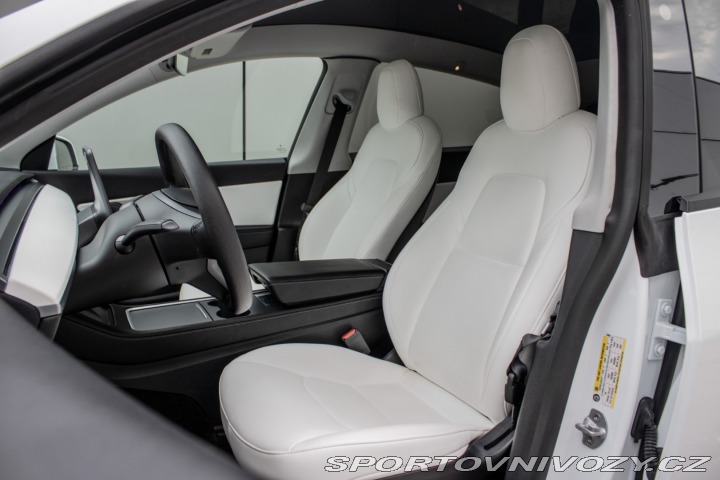 Tesla Model Y 324 kW, automat, 2021, L 2021