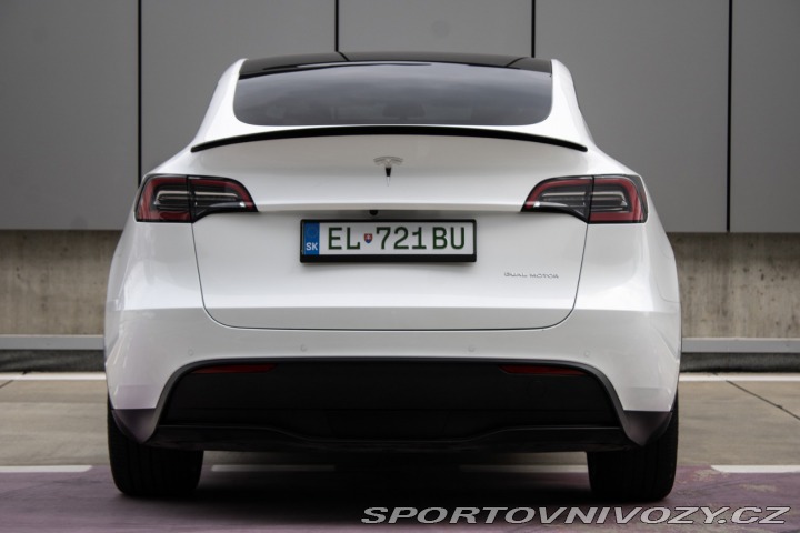 Tesla Model Y 324 kW, automat, 2021, L 2021