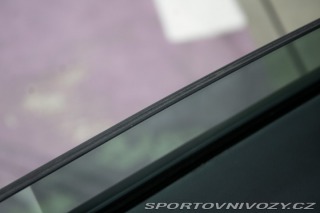 Tesla Model Y 324 kW, automat, 2021, L 2021