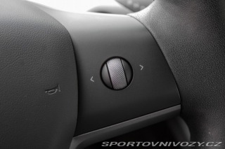 Tesla Model Y 324 kW, automat, 2021, L 2021
