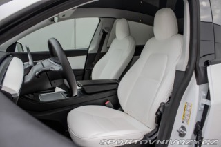 Tesla Model Y 324 kW, automat, 2021, L 2021