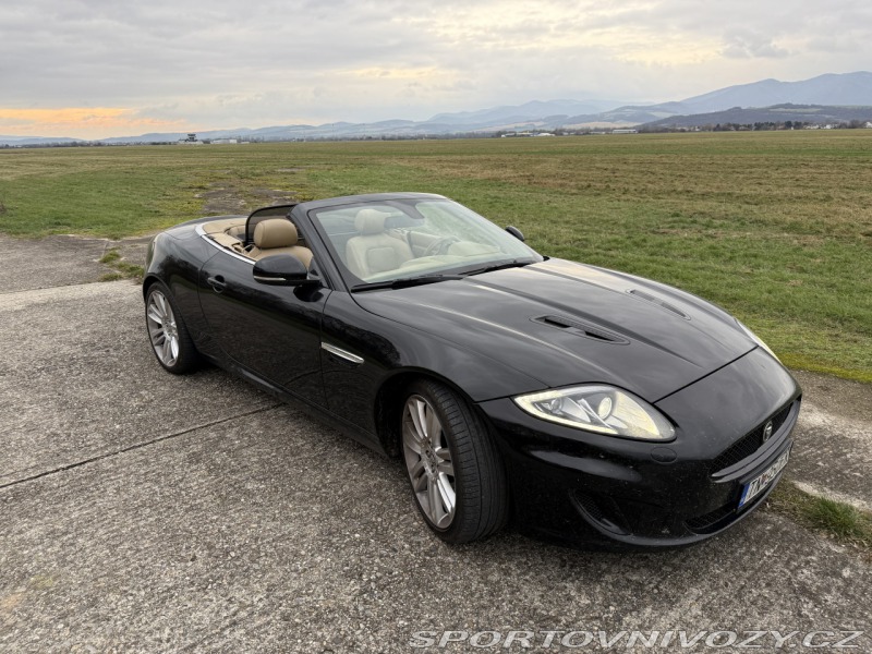 Jaguar XKR