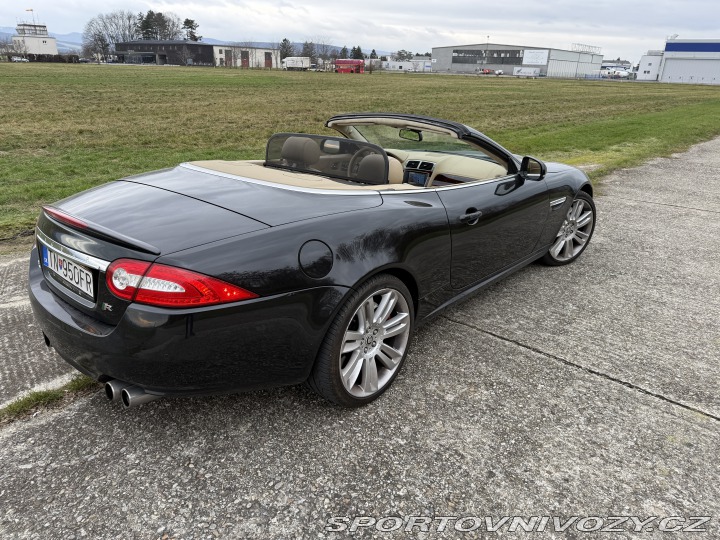 Jaguar XKR 2011