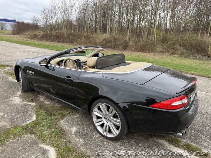 Jaguar XKR 2011