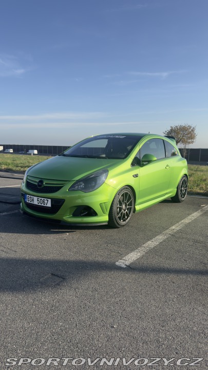 Opel Corsa OPC Nürburgring Edition 2011