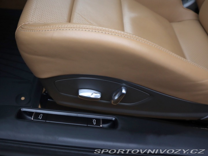 Porsche 911 3.4 Carrera 4 2014