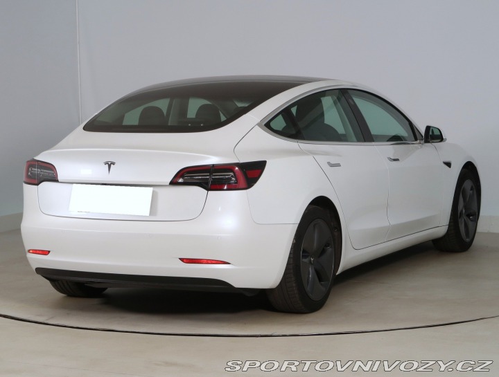 Tesla Model 3 Std Range Plus 52kWh 2020
