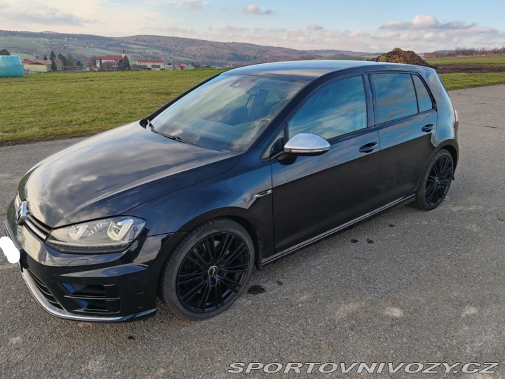 Volkswagen Golf R 2014