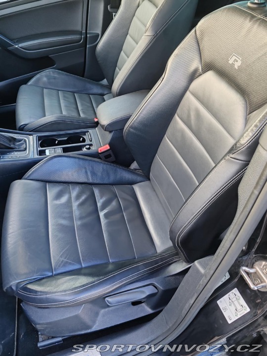 Volkswagen Golf R 2014