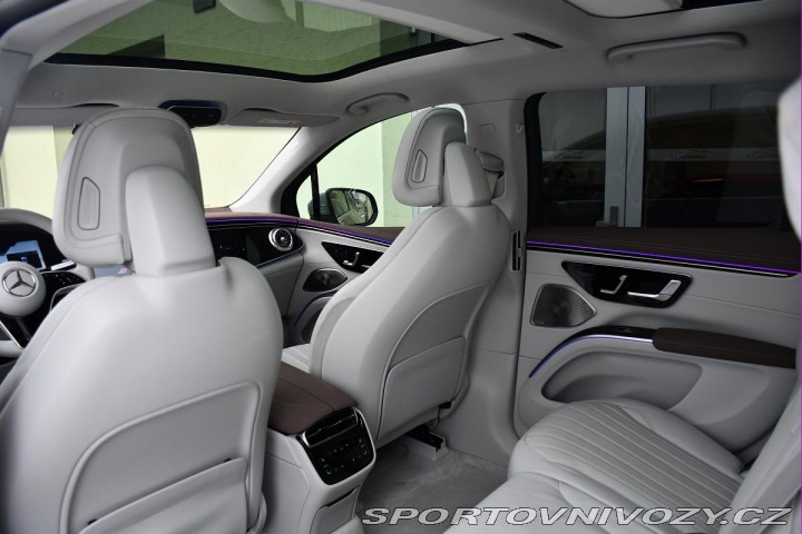 Mercedes-Benz Ostatní modely EQS 580 4M SUV HYPERSCREEN K3 2023