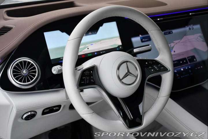 Mercedes-Benz Ostatní modely EQS 580 4M SUV REZERVACE 2023