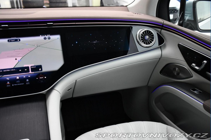 Mercedes-Benz Ostatní modely EQS 580 4M SUV HYPERSCREEN K3 2023