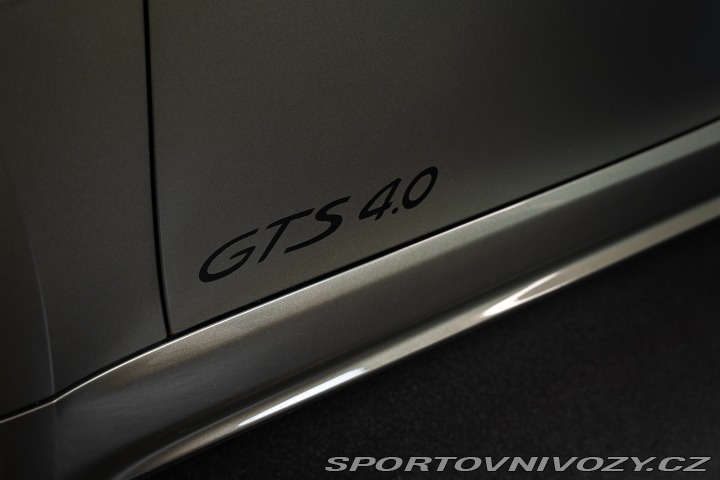 Porsche Cayman 718 GTS 4.0, keramiky 2020