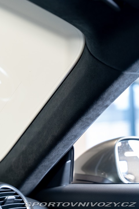 Porsche Cayman 718 GTS 4.0, keramiky 2020