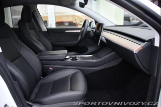 Tesla Model Y RWD STANDARD RANGE 1M 13t 2023