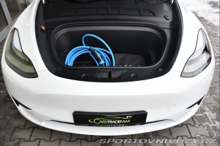 Tesla Model Y RWD STANDARD RANGE 1M 13t 2023