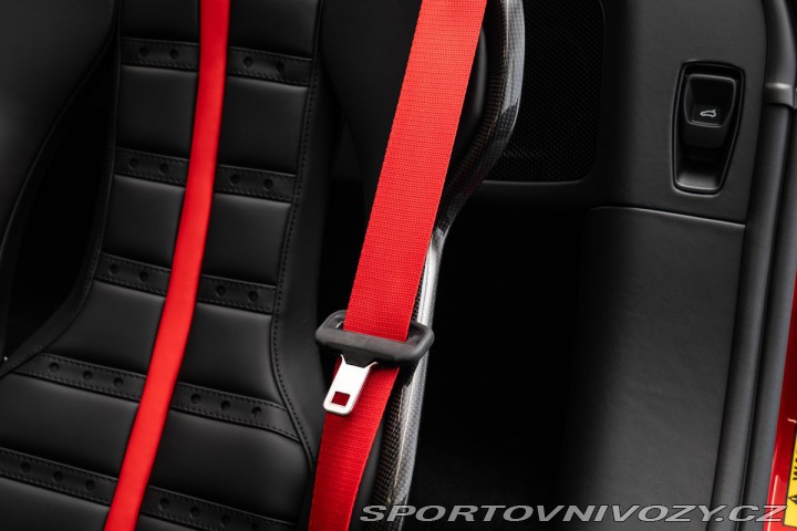 Ferrari 296 GTS Lift/CarPlay/Rosso im 2026