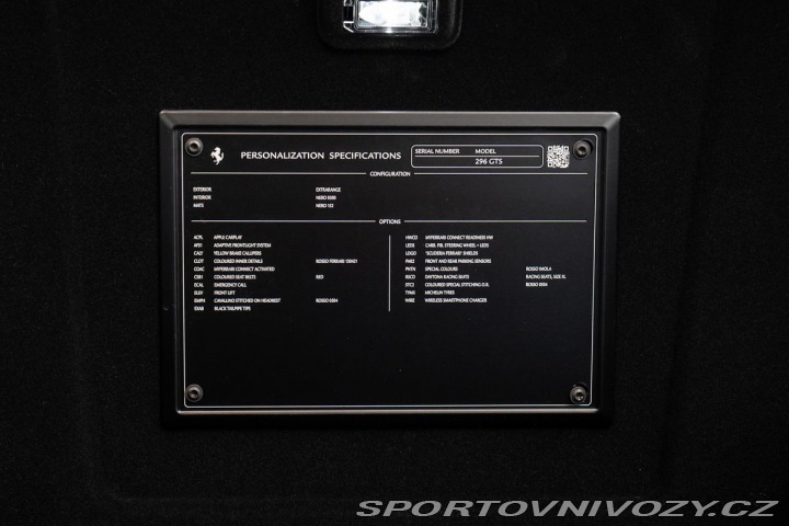 Ferrari 296 GTS Lift/CarPlay/Rosso im 2026