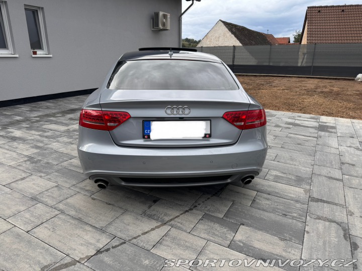 Audi A5  2010