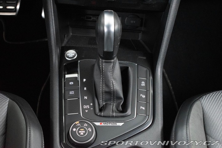 Volkswagen Ostatní modely Tiguan 2.0 TSI R-LINE*4x4*TAŽNÉ* 2020
