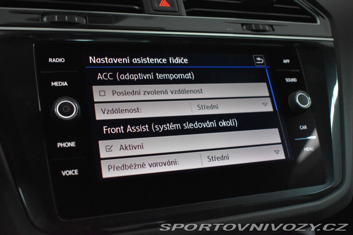 Volkswagen Ostatní modely Tiguan 2.0 TSI R-LINE*4x4*TAŽNÉ* 2020