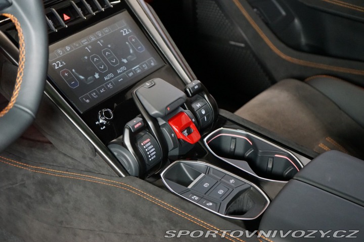Lamborghini Urus S*PANO*MASÁŽ*360*B&O3 2024