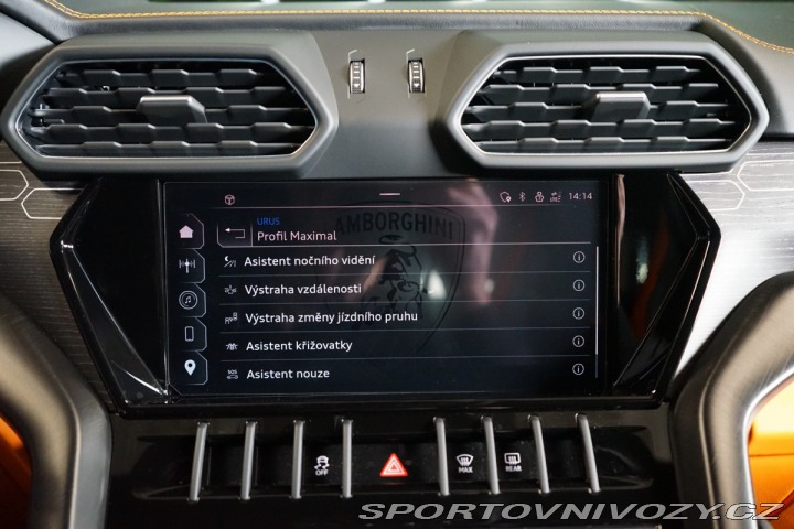 Lamborghini Urus S*PANO*MASÁŽ*360*B&O3 2024