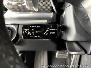 Porsche Panamera  1800