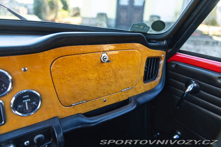 Ostatní značky Ostatní modely Triumph TR4A 1967