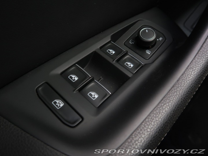 Volkswagen Ostatní modely Passat Highline 2.0 BiTDI 2016