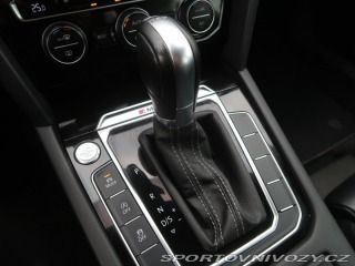 Volkswagen Ostatní modely Passat Highline 2.0 BiTDI 2016