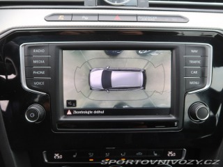 Volkswagen Ostatní modely Passat Highline 2.0 BiTDI 2016