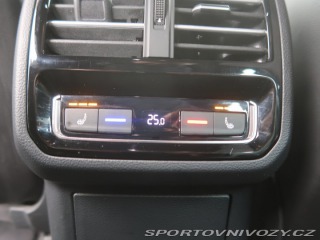 Volkswagen Ostatní modely Passat Highline 2.0 BiTDI 2016