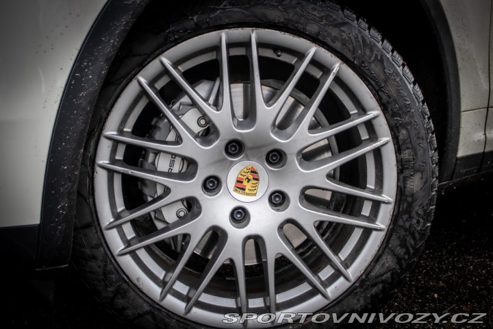 Porsche Cayenne S 4.8 Tiptronic S, 294kw 2011