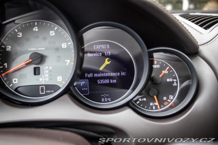 Porsche Cayenne S 4.8 Tiptronic S, 294kw 2011